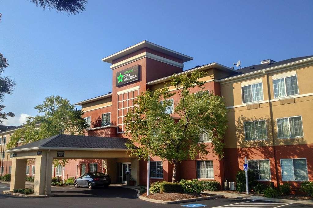 Extended Stay America Suites - Boston - Waltham - 32 4Th Ave Zewnętrze zdjęcie