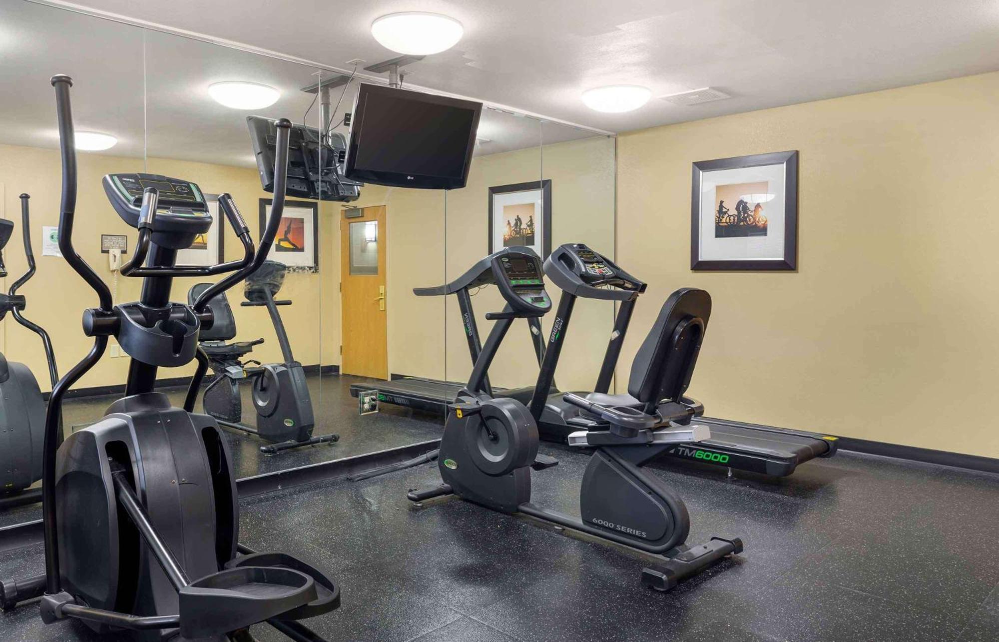 Extended Stay America Suites - Boston - Waltham - 32 4Th Ave Zewnętrze zdjęcie